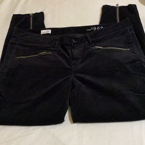 NWOT Gap Velvet Skinny